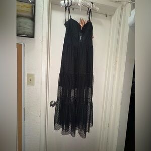 Lulu's Elegant Black Strapless Dress